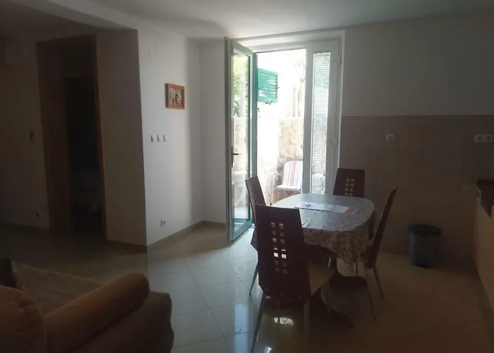 Apartman Lucija